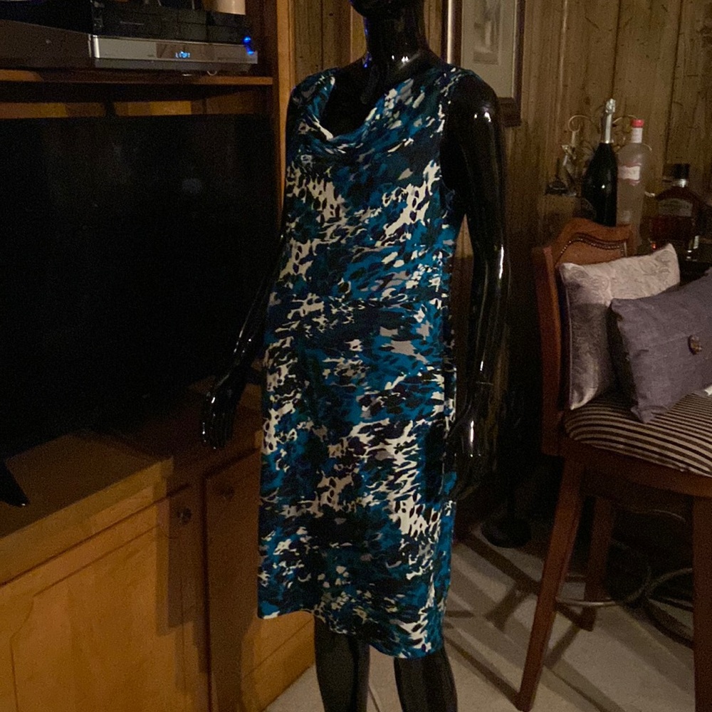 Ann Taylor knit multi color abstract print dress